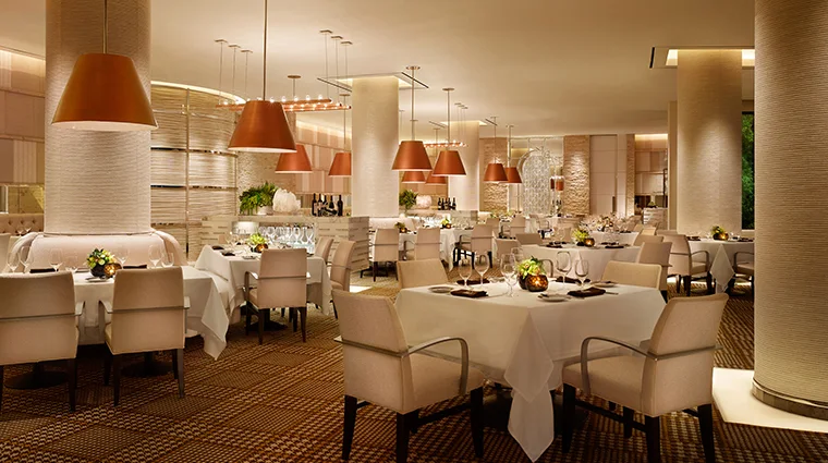SW-Steakhouse at the Wynn- Ambiance- Las Vegas Steakhouses