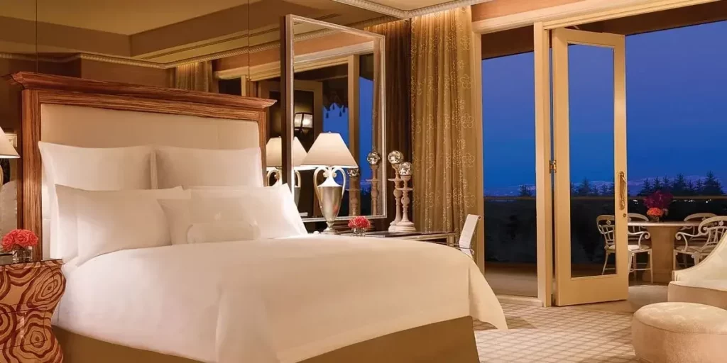 The-Wynn-Fairway-Villa-Wynn Las Vegas- Bedroom